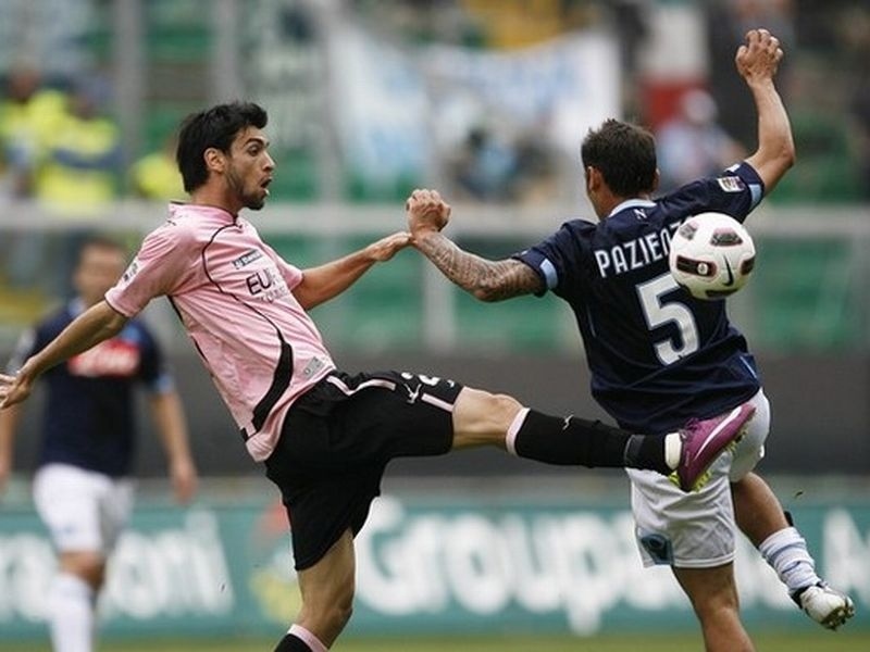 Και η Παρί για Παστόρε!