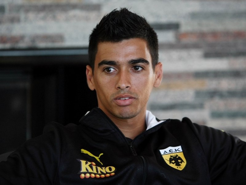 «Έχω συμβόλαιο με την ΑΕΚ»