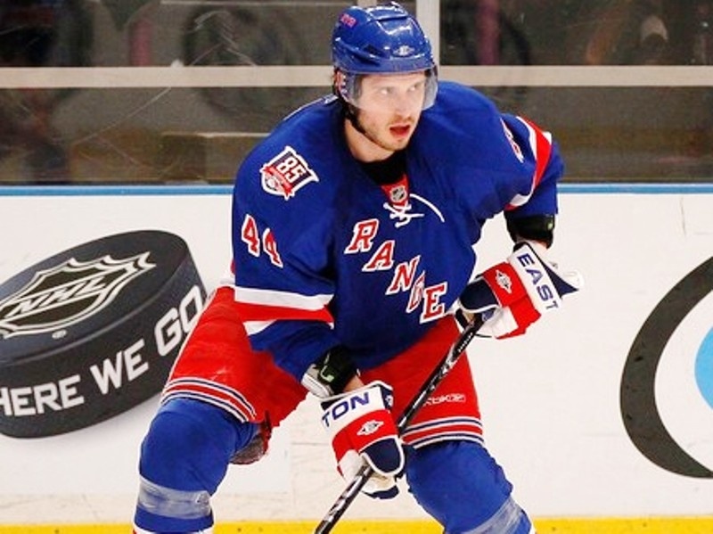 Ανανέωσε ο Eminger