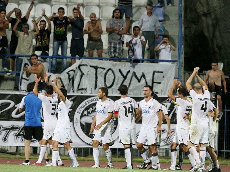 Πριμ οπαδών στη Δόξα!