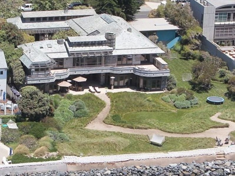 Το νέο «σπιτάκι» του Μπέκαμ