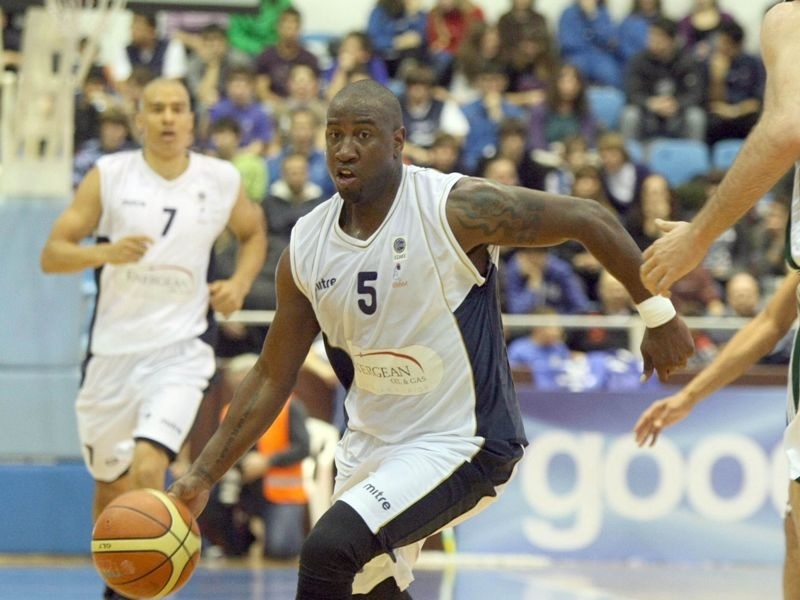 Μακραίνει η λίστα στον ΠΑΟΚ