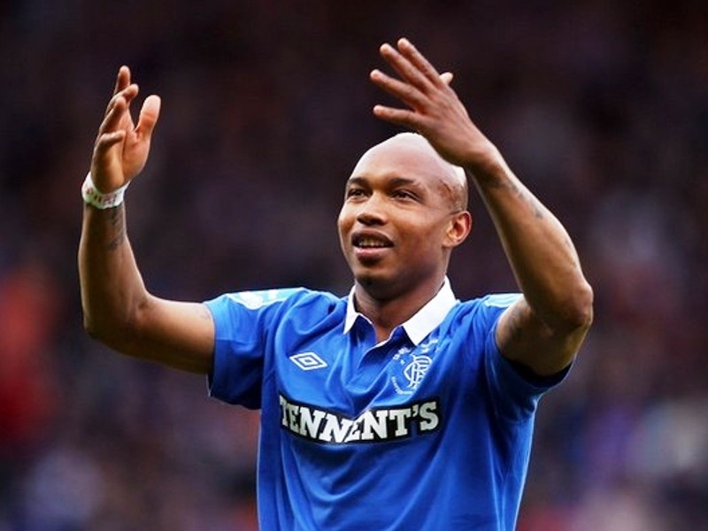 Πέντε χρόνια στον Ντιούφ