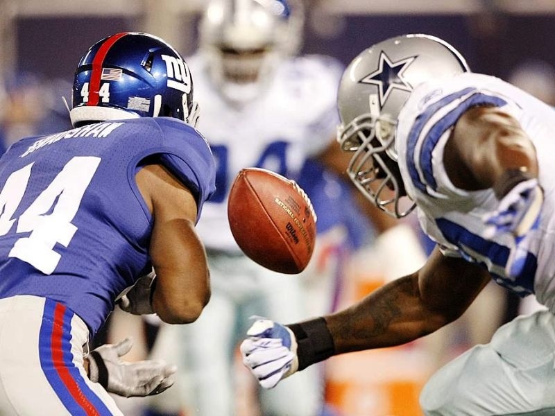 Αποδεσμεύσεις στους Καουμπόις