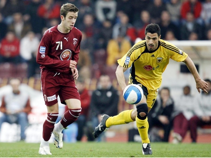 Αποφασίζει για Ντα Κόστα