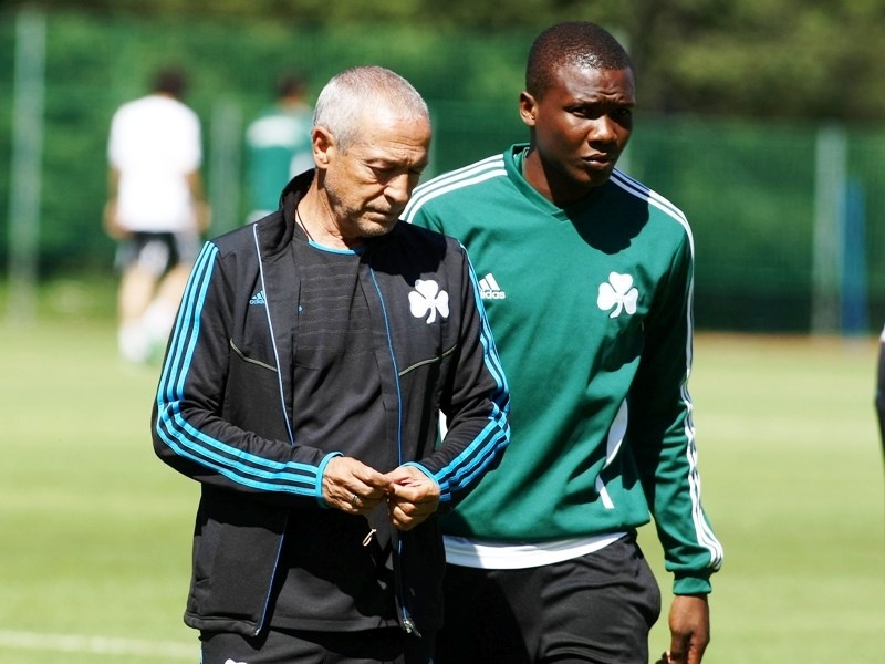 O Σιμάο φέρνει Κάστρο!