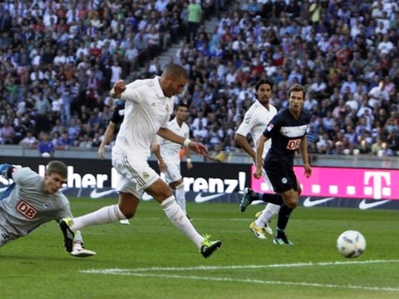 Κλίμα υπέρ Μπενζεμά