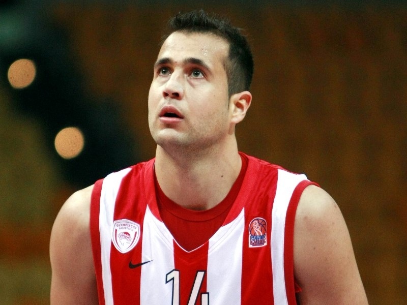 Ανανέωσε ο Γλυνιαδάκης