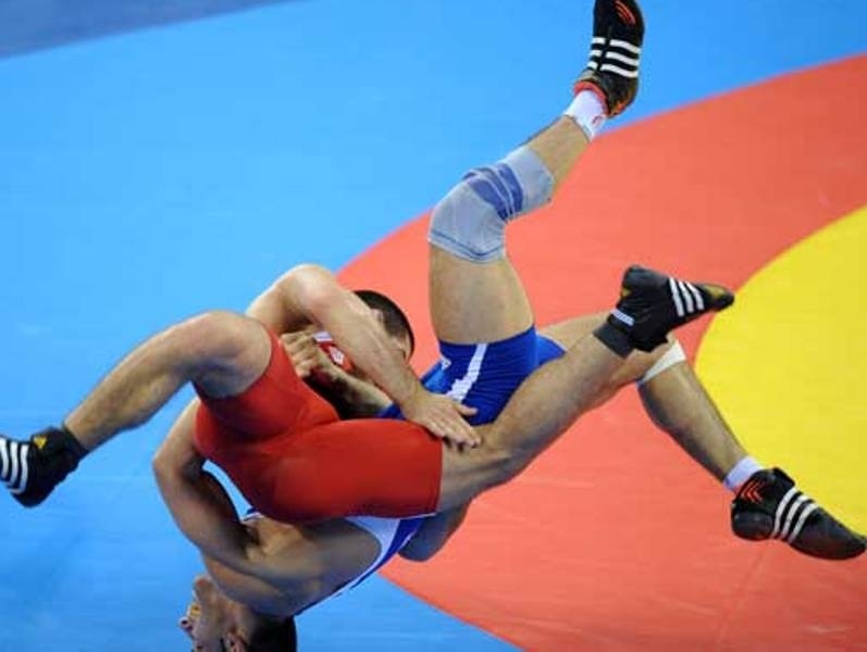 Στα ρηχά οι Έλληνες