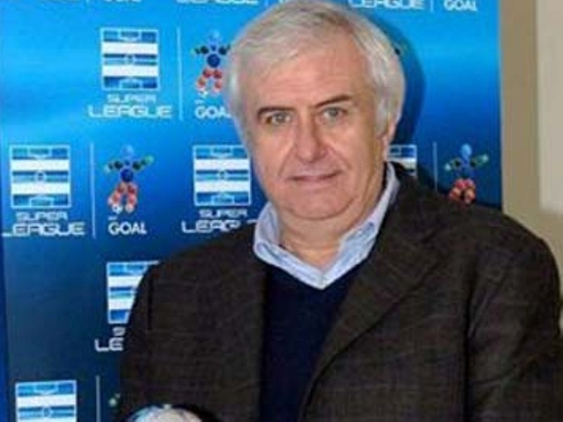 «Να αντιδράσουν οι βουλευτές»