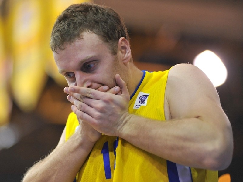 Ψάχνει Αμερικανό οργανωτή