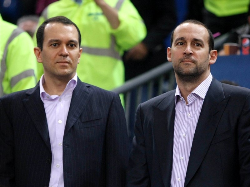 Αποχώρησαν οι Αγγελόπουλοι