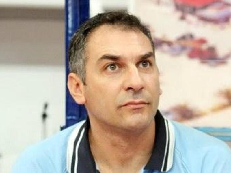 Νίκη για τους εφήβους