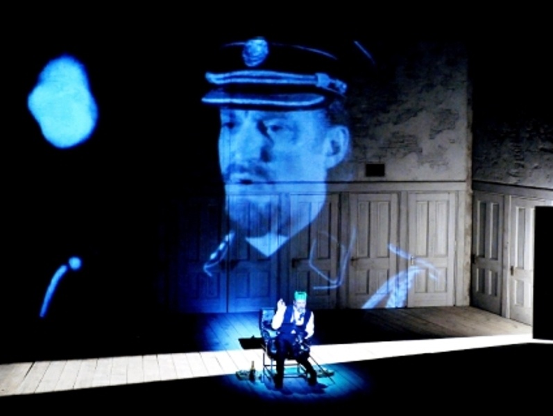 Αποθεώθηκε ο Σπέισι