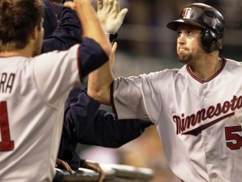 Με το «δεξί» οι Τουίνς