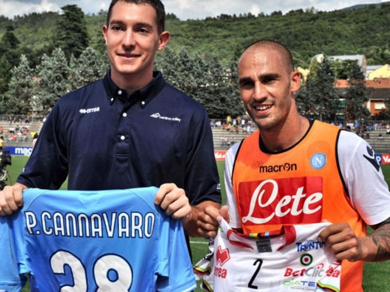 Η ποδοσφαιρική Νάπολη στο Τρέντο