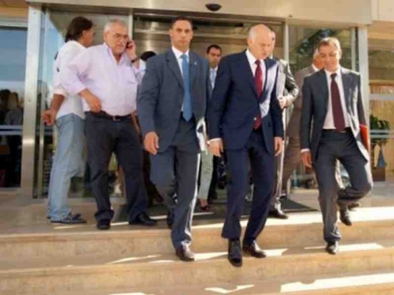 Περιοδείες λόγω… εκλογών