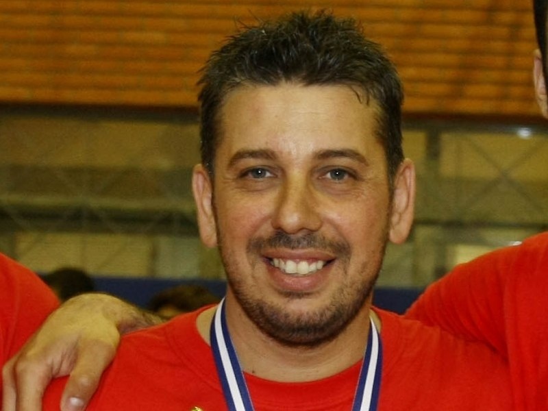 Ενισχύθηκε με Μπεκέ