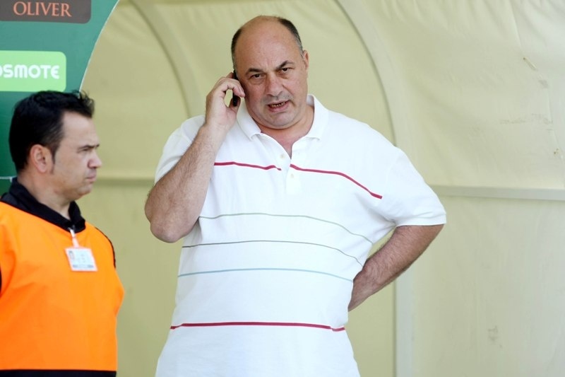 Μπέος: «Συμφωνίες κάτω από το τραπέζι»!