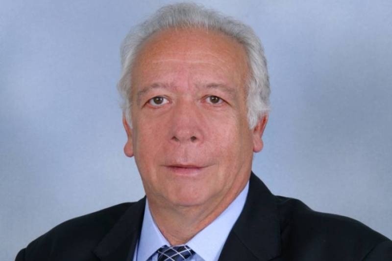 «Χαλάει» η συμφωνία με Εμμανουηλίδη!