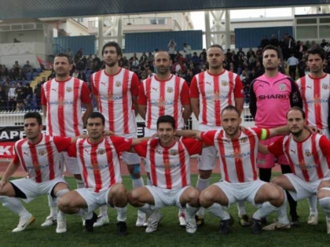 «Επενδύουν» στα… νιάτα στη Γλυφάδα!