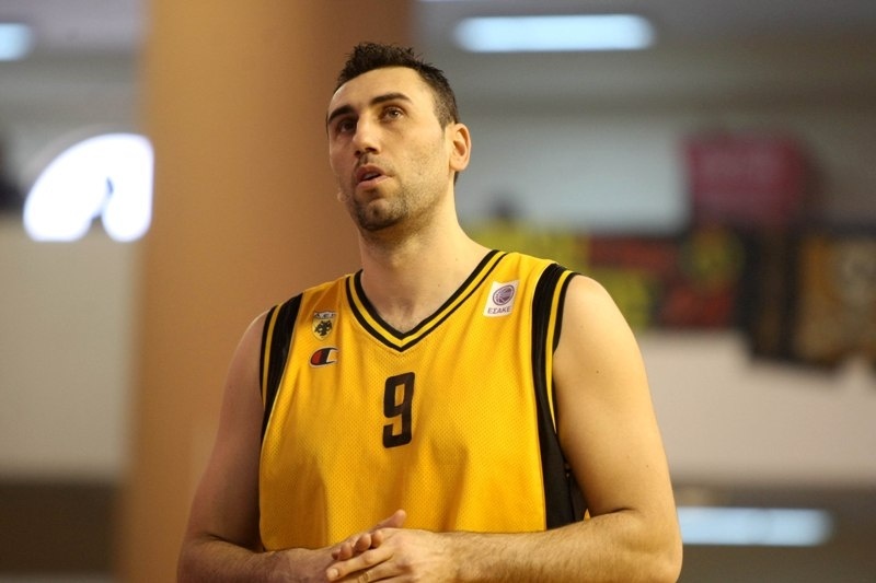 Δύσκολα για Ντικούδη