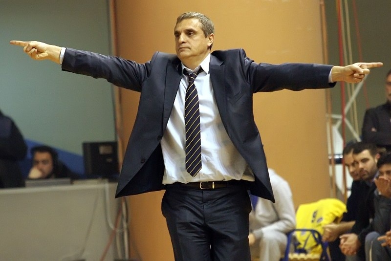 Στο Περιστέρι ο Ζίμιτς!
