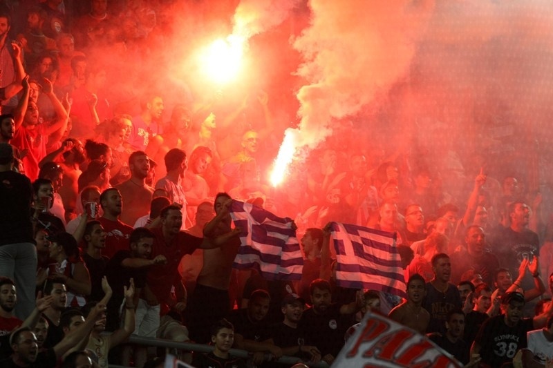 Πυρ και μανία στον Ολυμπιακό