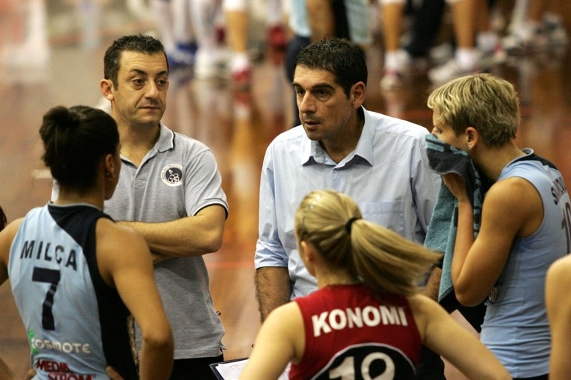 Με αγιασμό η «πρώτη» στο Μαρκόπουλο