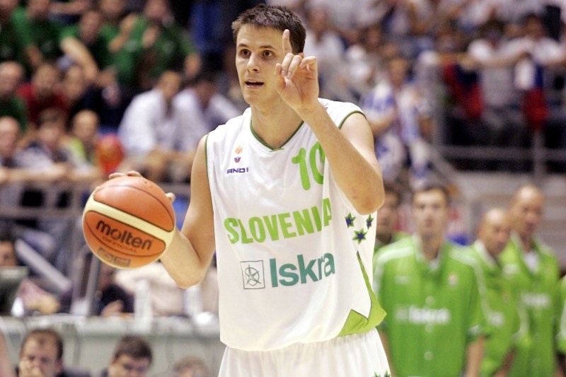 Ο Ολυμπιακός σκέφτεται Νάχμπαρ!