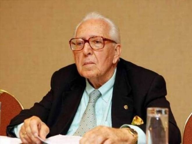 Μακρόπουλος: «Θα εγγυηθώ τα συμβόλαια»