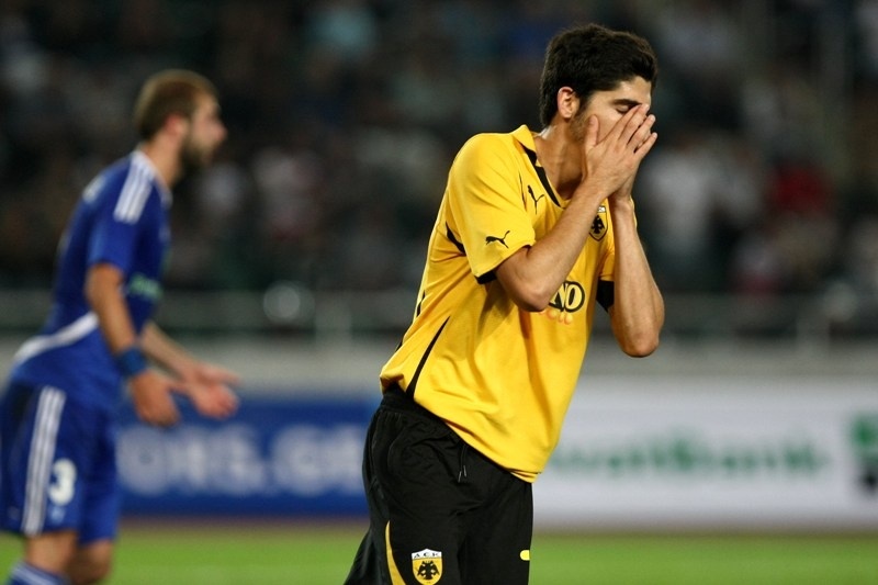 Τέσσερις εκτός για την ΑΕΚ