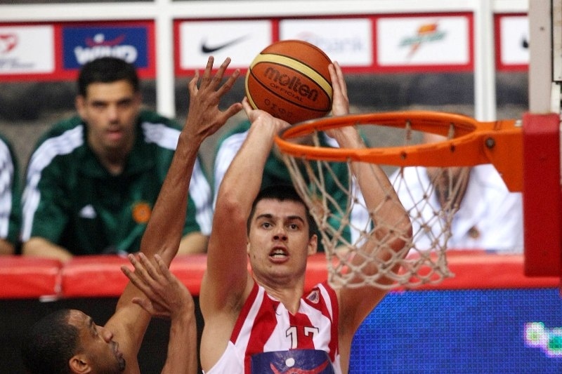 «Ξεφορτώνεται» τον Έρτσεγκ!