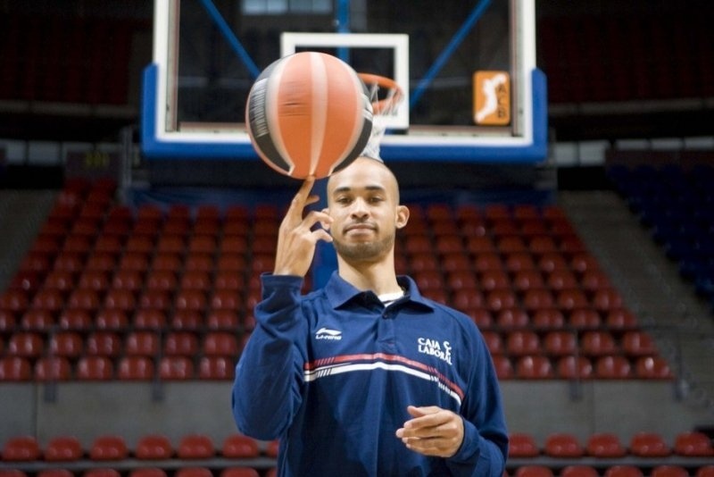 «Πράσινος» και επίσημα ο Λόγκαν!