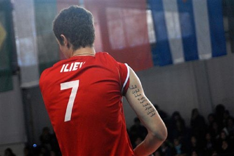 Ένας Βούλγαρος με... αραβικό τατουάζ!