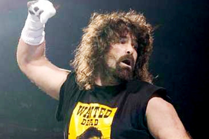 Ετοιμάζεται για WWE o Mick Foley