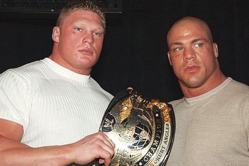 Ολόκληρο το Angle vs Lesnar