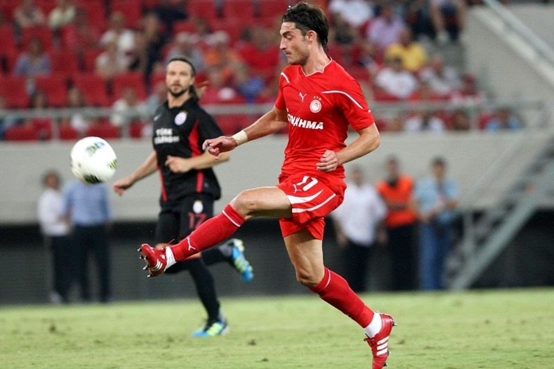 Παραμένει ο Ριέρα