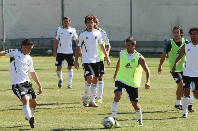 Διπλό ραντεβού στην άδεια Παιανία