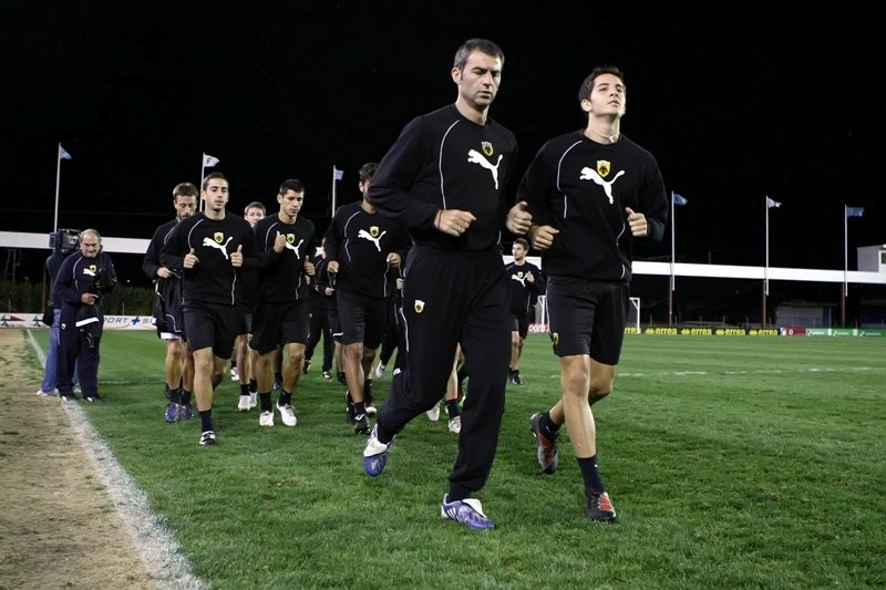 Ατομικό για Δέλλα και Μανωλά