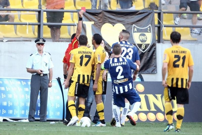 Τσιώλης: «Το σοκ είναι πολύ δυνατό»