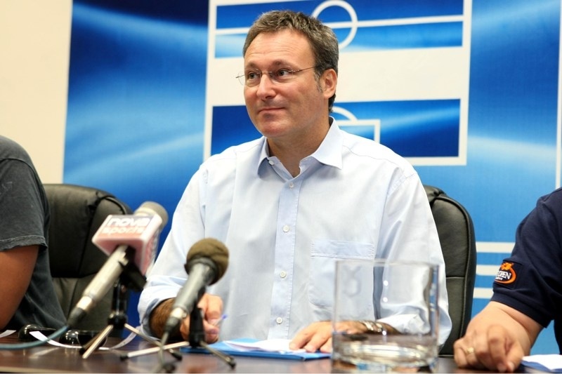 Στην UEFA ο Κομνηνός