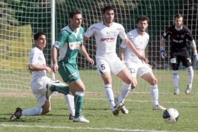 Ξεκαθαρίζει για Τζαβάρα