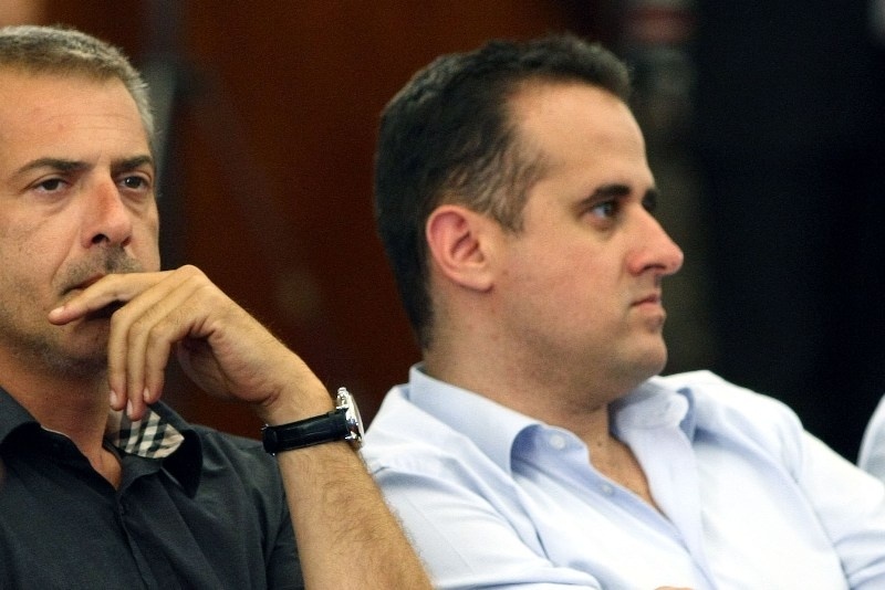 Δίπλα στην ομάδα η διοίκηση του Ολυμπιακού