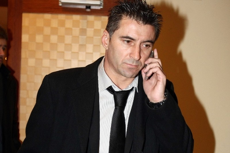 Σενάρια αποχώρησης Ζαγοράκη