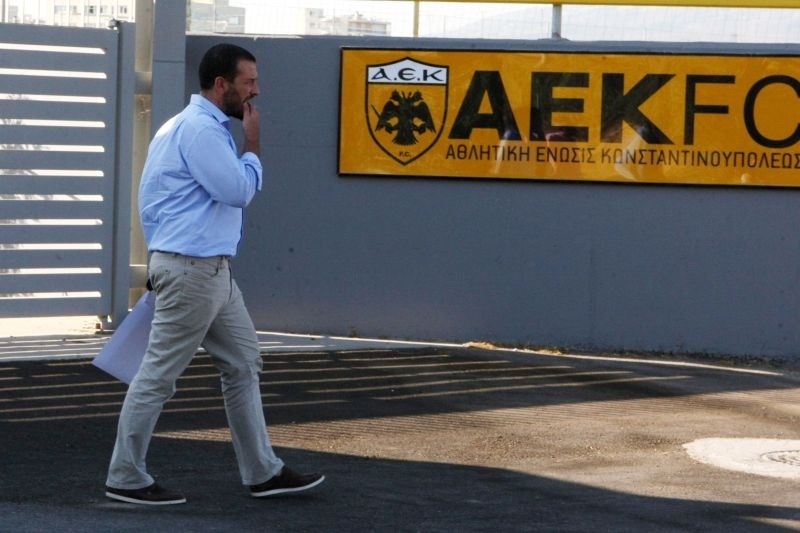 Θέλει να υπογράψει, χωρίς να πληρώσει η Petit Chateau!