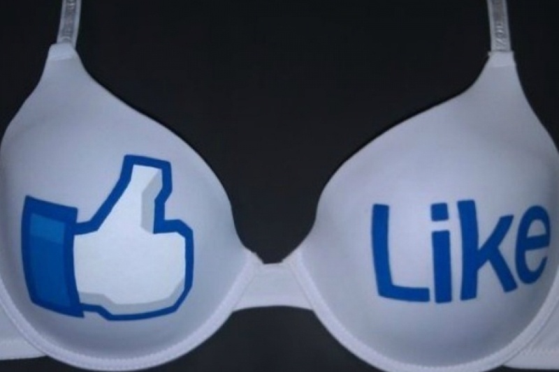 Απίστευτο: Έφτιαξαν σουτιέν εμπνευσμένο από το Facebook! (photos)