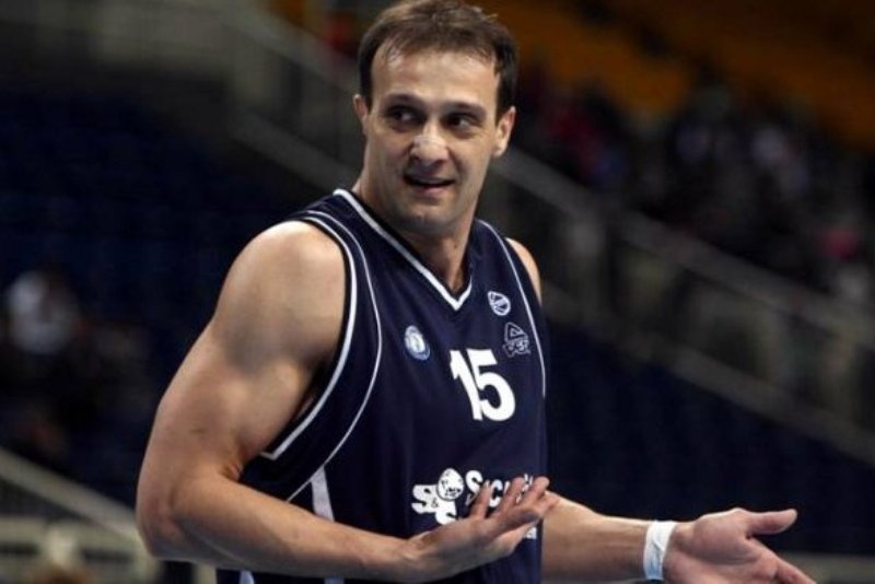 Έκλεισε Δέσπο, παίρνει Βουκαντίνοφ