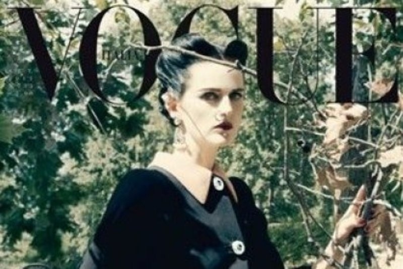 Σοκ και δέος στο τελευταίο εξώφυλλο της Vogue Italia