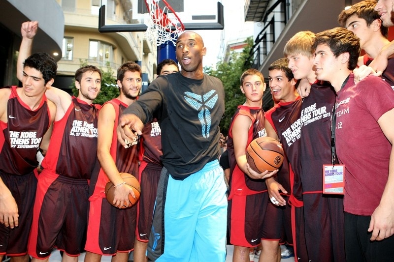 Κόμπι: «Θα έπαιζα στην Ελλάδα»!